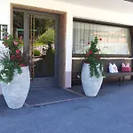 Гостевой дом Alpenpension Maderer