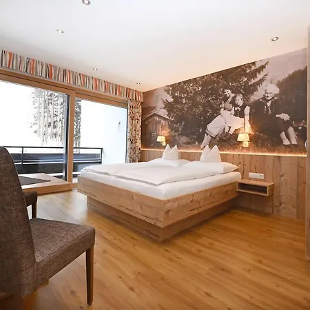 بيت ضيافة Alpenpension Maderer 3*