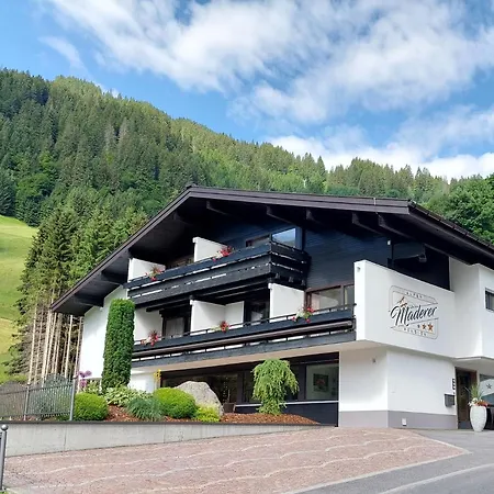 Πανσιόν Alpenpension Maderer Gaschurn