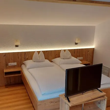 Πανσιόν Alpenpension Maderer