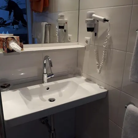 Alpenpension Maderer Πανσιόν Gaschurn